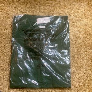This is a green Old Navy Women’s polo. Size medium. Brand new!
